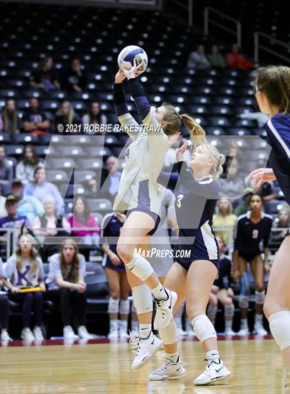 Thumbnail 3 in Brandeis vs. Keller (UIL Volleyball 6A Finals) photogallery.
