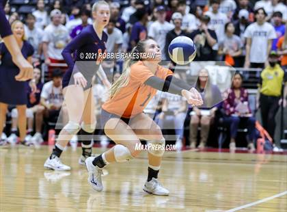 Thumbnail 3 in Brandeis vs. Keller (UIL Volleyball 6A Finals) photogallery.