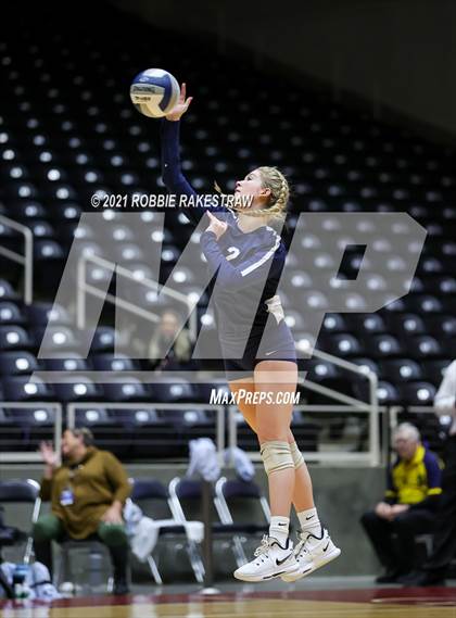 Thumbnail 3 in Brandeis vs. Keller (UIL Volleyball 6A Finals) photogallery.