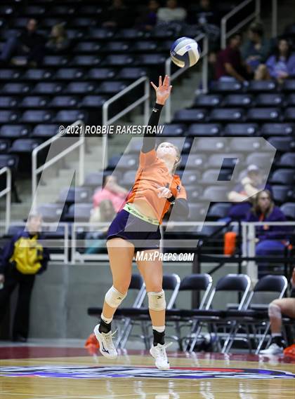 Thumbnail 2 in Brandeis vs. Keller (UIL Volleyball 6A Finals) photogallery.