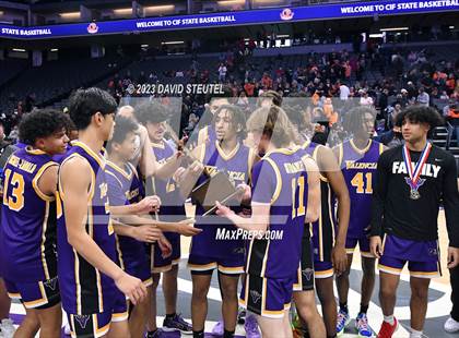 Thumbnail 1 in Valencia vs. Half Moon Bay (CIF State D4 Final) photogallery.