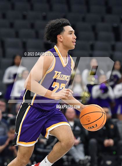 Thumbnail 2 in Valencia vs. Half Moon Bay (CIF State D4 Final) photogallery.