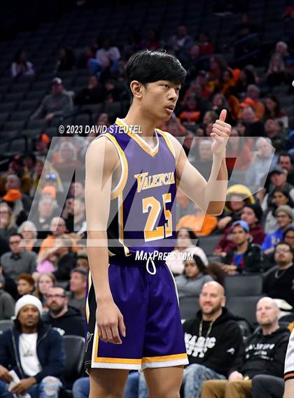 Thumbnail 2 in Valencia vs. Half Moon Bay (CIF State D4 Final) photogallery.
