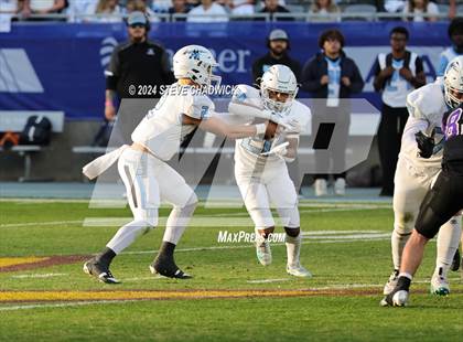 Thumbnail 2 in Mica Mountain vs Arizona College Prep (AIA 4A Final) photogallery.
