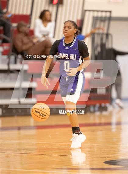 Thumbnail 3 in Chapel Hill vs Central (Hardwood Invitational) photogallery.