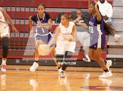 Thumbnail 1 in Chapel Hill vs Central (Hardwood Invitational) photogallery.