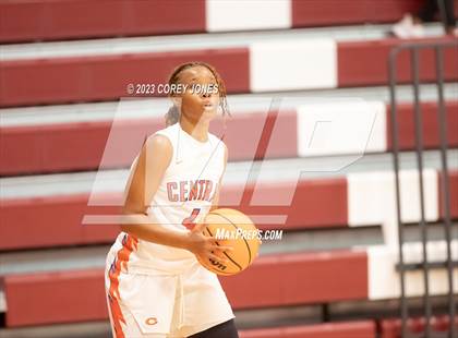Thumbnail 1 in Chapel Hill vs Central (Hardwood Invitational) photogallery.