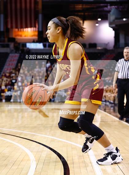 Thumbnail 1 in Cooper vs Ryle (9th Region Championship) photogallery.