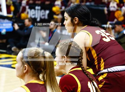 Thumbnail 1 in Cooper vs Ryle (9th Region Championship) photogallery.