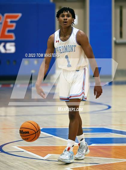 Thumbnail 2 in Piedmont @ Marvin Ridge (Conference Semifinal) photogallery.
