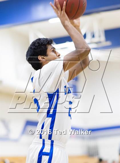 Thumbnail 1 in Wilcox @ Los Altos photogallery.