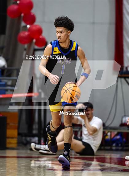 Thumbnail 1 in Bakersfield Christian @ Buchanan (CIF CS Division I Quarterfinal) <B>Quality Issues</B> photogallery.