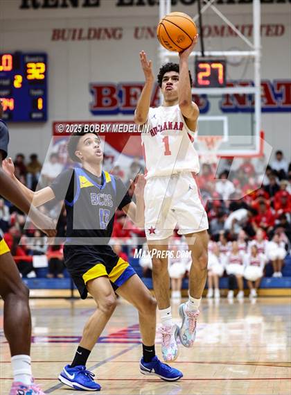 Thumbnail 2 in Bakersfield Christian @ Buchanan (CIF CS Division I Quarterfinal) <B>Quality Issues</B> photogallery.