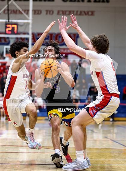 Thumbnail 2 in Bakersfield Christian @ Buchanan (CIF CS Division I Quarterfinal) <B>Quality Issues</B> photogallery.