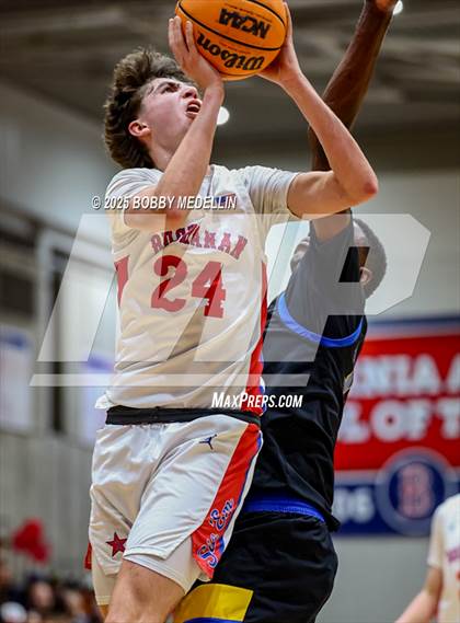 Thumbnail 2 in Bakersfield Christian @ Buchanan (CIF CS Division I Quarterfinal) <B>Quality Issues</B> photogallery.