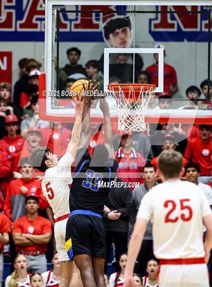 Thumbnail 1 in Bakersfield Christian @ Buchanan (CIF CS Division I Quarterfinal) <B>Quality Issues</B> photogallery.