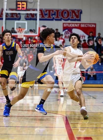 Thumbnail 2 in Bakersfield Christian @ Buchanan (CIF CS Division I Quarterfinal) <B>Quality Issues</B> photogallery.