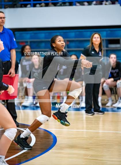 Thumbnail 2 in Ardrey Kell vs. Green Hope (NCHSAA 4A Final) photogallery.