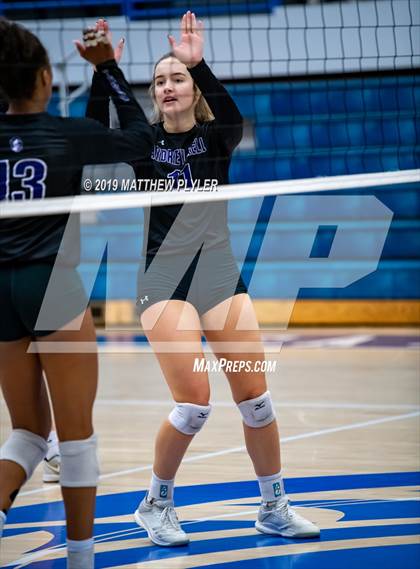 Thumbnail 3 in Ardrey Kell vs. Green Hope (NCHSAA 4A Final) photogallery.
