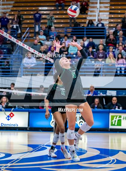 Thumbnail 3 in Ardrey Kell vs. Green Hope (NCHSAA 4A Final) photogallery.