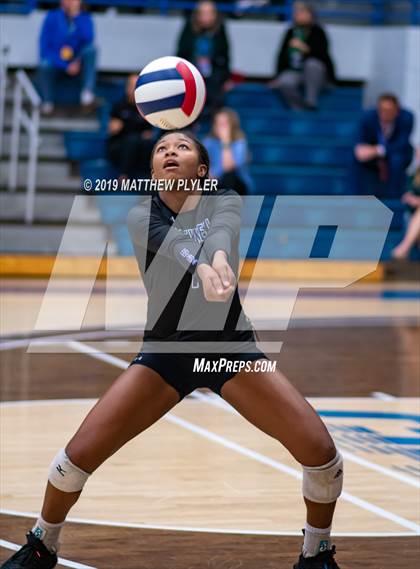 Thumbnail 3 in Ardrey Kell vs. Green Hope (NCHSAA 4A Final) photogallery.