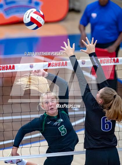 Thumbnail 2 in Ardrey Kell vs. Green Hope (NCHSAA 4A Final) photogallery.