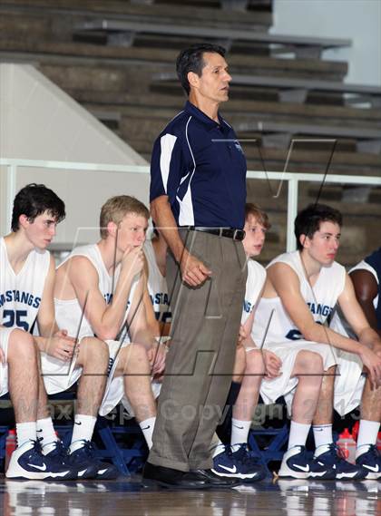 Thumbnail 2 in Kingwood vs. Strake Jesuit (McDonald's Texas Invitational) photogallery.