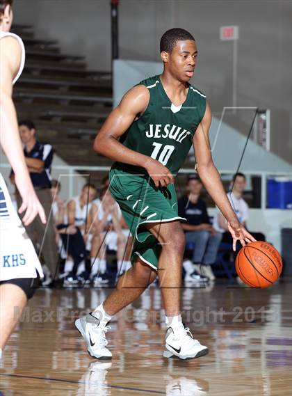 Thumbnail 2 in Kingwood vs. Strake Jesuit (McDonald's Texas Invitational) photogallery.