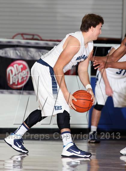 Thumbnail 1 in Kingwood vs. Strake Jesuit (McDonald's Texas Invitational) photogallery.