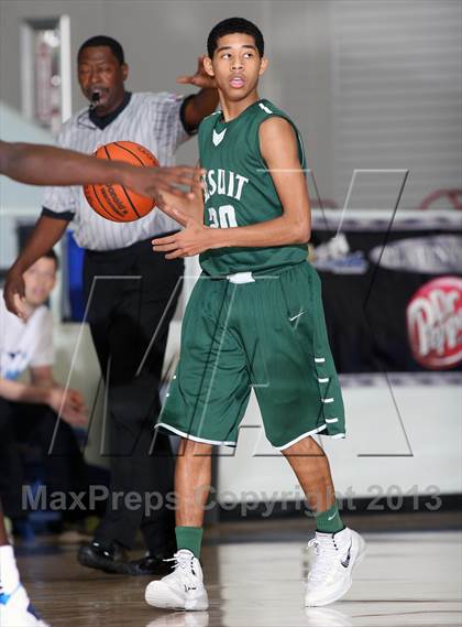 Thumbnail 1 in Kingwood vs. Strake Jesuit (McDonald's Texas Invitational) photogallery.