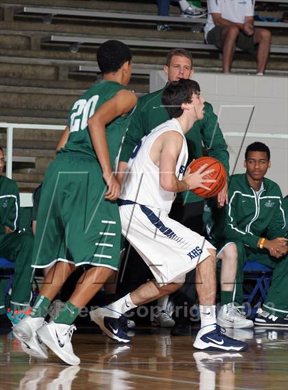 Thumbnail 1 in Kingwood vs. Strake Jesuit (McDonald's Texas Invitational) photogallery.