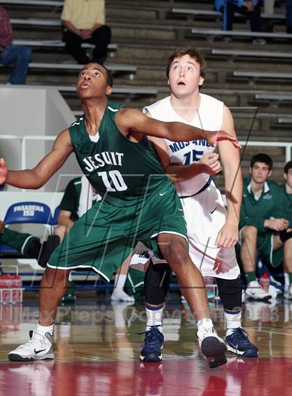 Thumbnail 3 in Kingwood vs. Strake Jesuit (McDonald's Texas Invitational) photogallery.
