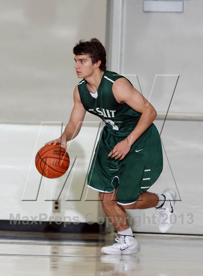 Thumbnail 1 in Kingwood vs. Strake Jesuit (McDonald's Texas Invitational) photogallery.