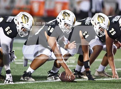 Thumbnail 2 in Comanche vs. Henrietta (UIL Bi-district playoff) photogallery.