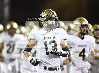 Thumbnail 2 in Comanche vs. Henrietta (UIL Bi-district playoff) photogallery.