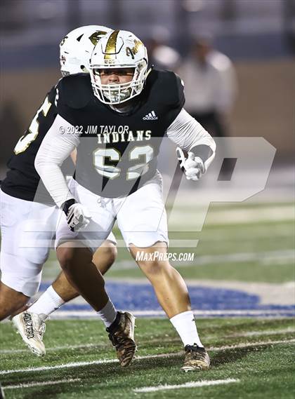 Thumbnail 1 in Comanche vs. Henrietta (UIL Bi-district playoff) photogallery.