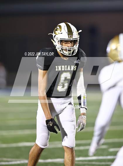 Thumbnail 2 in Comanche vs. Henrietta (UIL Bi-district playoff) photogallery.