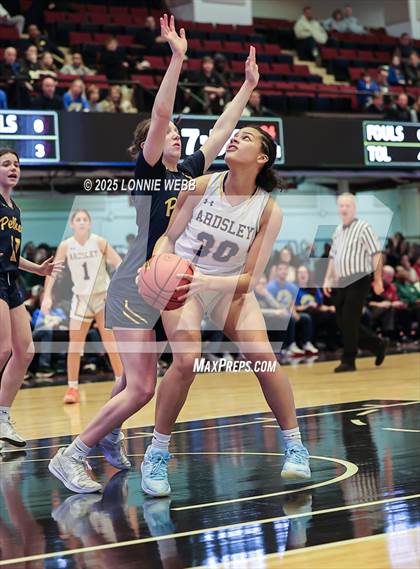 Thumbnail 1 in Pelham Memorial vs. Ardsley (NYSPHSAA Section 1 Class A Final) photogallery.