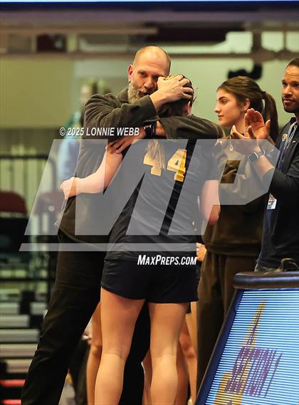 Thumbnail 3 in Pelham Memorial vs. Ardsley (NYSPHSAA Section 1 Class A Final) photogallery.