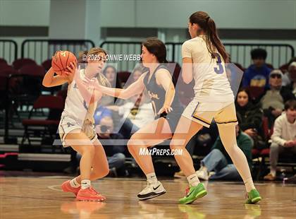 Thumbnail 3 in Pelham Memorial vs. Ardsley (NYSPHSAA Section 1 Class A Final) photogallery.