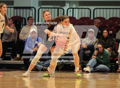 Thumbnail 3 in Pelham Memorial vs. Ardsley (NYSPHSAA Section 1 Class A Final) photogallery.