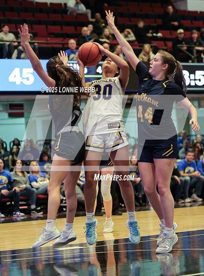 Thumbnail 2 in Pelham Memorial vs. Ardsley (NYSPHSAA Section 1 Class A Final) photogallery.