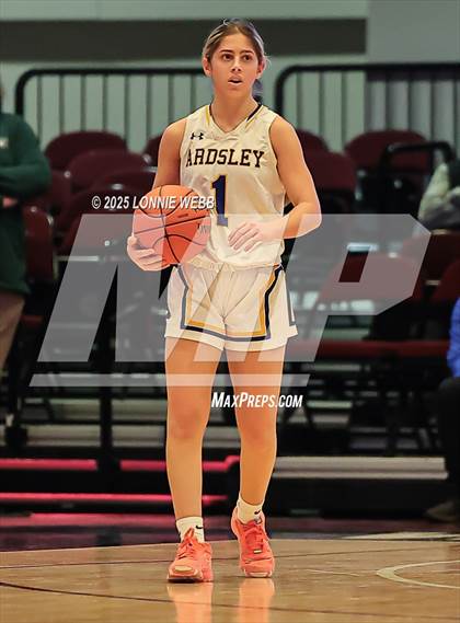 Thumbnail 3 in Pelham Memorial vs. Ardsley (NYSPHSAA Section 1 Class A Final) photogallery.