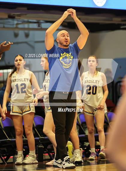 Thumbnail 2 in Pelham Memorial vs. Ardsley (NYSPHSAA Section 1 Class A Final) photogallery.
