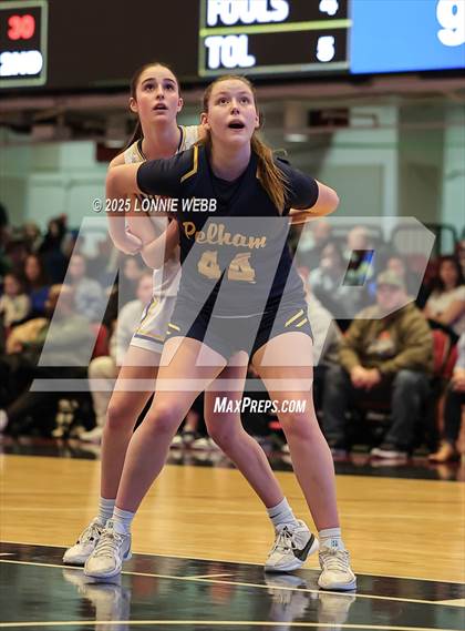 Thumbnail 2 in Pelham Memorial vs. Ardsley (NYSPHSAA Section 1 Class A Final) photogallery.