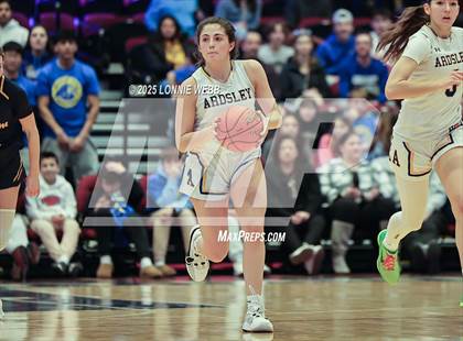 Thumbnail 2 in Pelham Memorial vs. Ardsley (NYSPHSAA Section 1 Class A Final) photogallery.