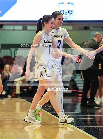 Thumbnail 2 in Pelham Memorial vs. Ardsley (NYSPHSAA Section 1 Class A Final) photogallery.