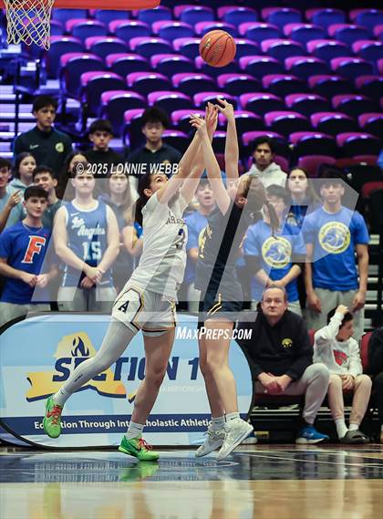 Thumbnail 2 in Pelham Memorial vs. Ardsley (NYSPHSAA Section 1 Class A Final) photogallery.