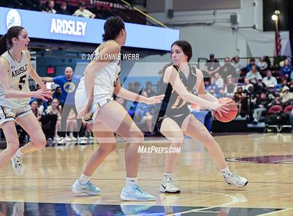 Thumbnail 1 in Pelham Memorial vs. Ardsley (NYSPHSAA Section 1 Class A Final) photogallery.