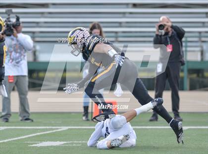 Thumbnail 3 in Del Oro vs. Central Catholic (CIF SJS D2 Final) photogallery.